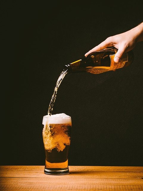 먹다 남은 맥주 …버리지 말고 유용하게 쓰는 방법은?